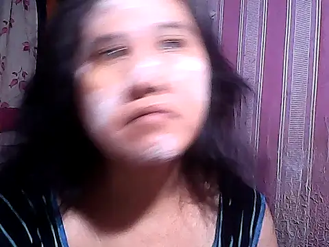 Snapshot of sweetsosie18 chatting on 10-16-25, 10:49 sweetsosie18 online show from 10-16-25, 10:49