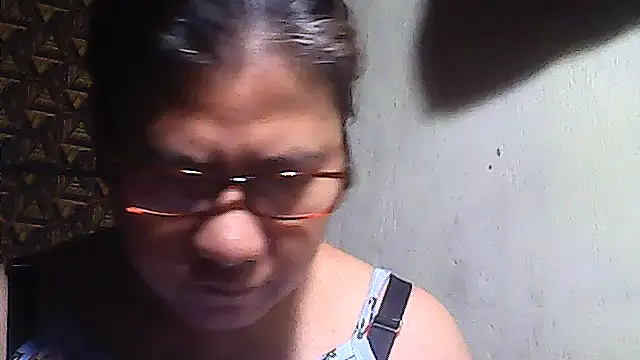 sweetsosie18 online show from 04-06-26, 07:53