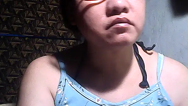 sweetsosie18 online show from 04-19-26, 08:35