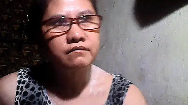 sweetsosie18 online show from 04-27-26, 02:20