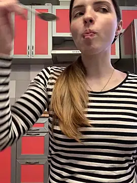 SeducingYoghourt online show from 03-19-25, 11:17