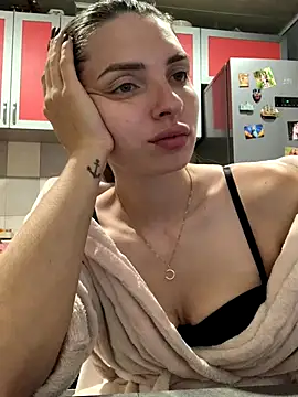 SeducingYoghourt online show from 10-10-25, 03:00