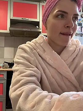 SeducingYoghourt online show from 01-16-26, 01:15