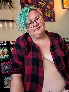 Snapshot of PotOfGreer chatting on 10-10-25, 04:06 PotOfGreer online show from 10-10-25, 04:06