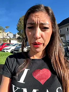 amanilouve online show from 11-04-25, 11:53