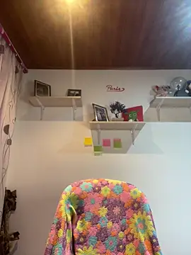 Snapshot of MadisonCambel chatting on 02-08-25, 08:53 MadisonCambel online show from 02-08-25, 08:53