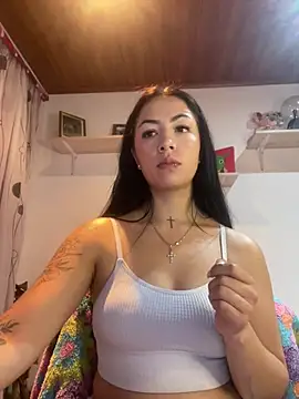 Snapshot of MadisonCambel chatting on 02-23-25, 01:24 MadisonCambel online show from 02-23-25, 01:24