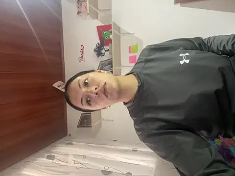 Snapshot of MadisonCambel chatting on 03-21-25, 09:34 MadisonCambel online show from 03-21-25, 09:34