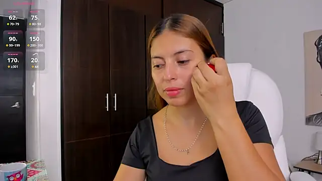 Snapshot of ROSE__15 chatting on 01-25-25, 08:00 ROSE 15 online show from 01-25-25, 08:00