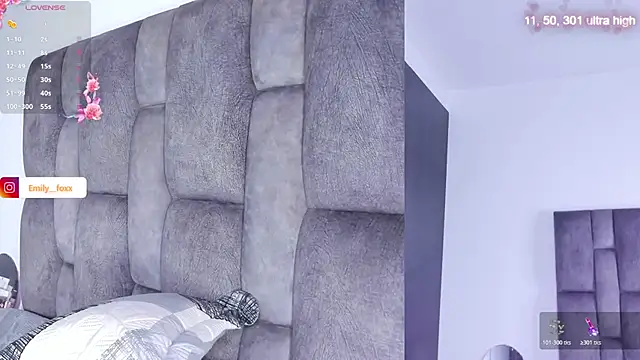 emily fox1 online show from 07-08-26, 11:37