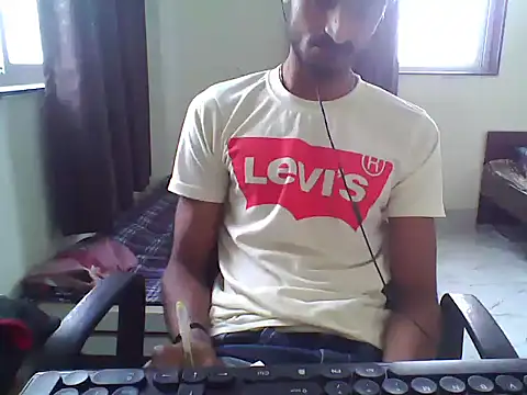 Snapshot of sour_rabh chatting on 09-23-25, 09:23 sour rabh online show from 09-23-25, 09:23