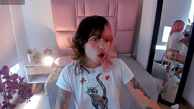 katalina garcia online show from 03-14-26, 06:57