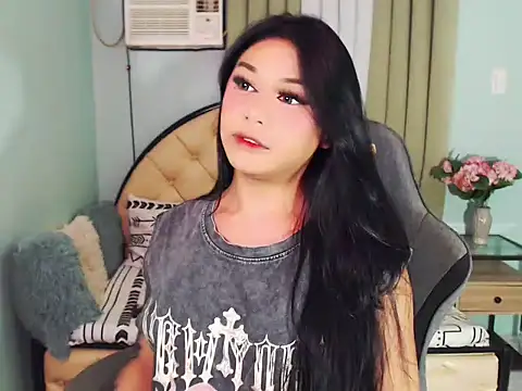 WeezyBabyXoxo online show from 06-26-26, 03:05