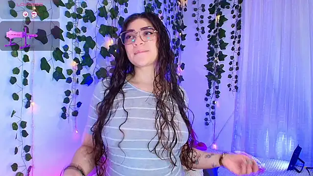 Samii Evans online show from 11-29-25, 12:02