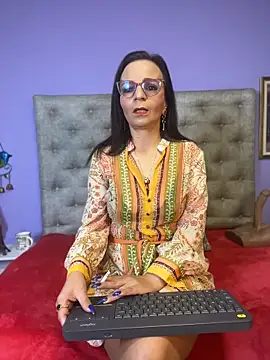 Miss ellien online show from 07-02-26, 04:18