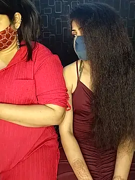 Snapshot of Sexy_anamika chatting on 03-08-25, 10:11 Sexy anamika online show from 03-08-25, 10:11