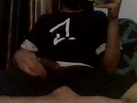 Snapshot of DickyAkash chatting on 03-07-26, 03:53 DickyAkash online show from 03-07-26, 03:53