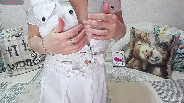 AgataFoxx online show from 03-01-26, 06:48