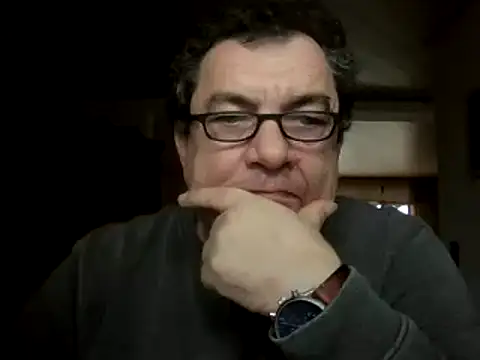 Snapshot of Nobbie444 chatting on 12-22-25, 10:45 Nobbie444 online show from 12-22-25, 10:45