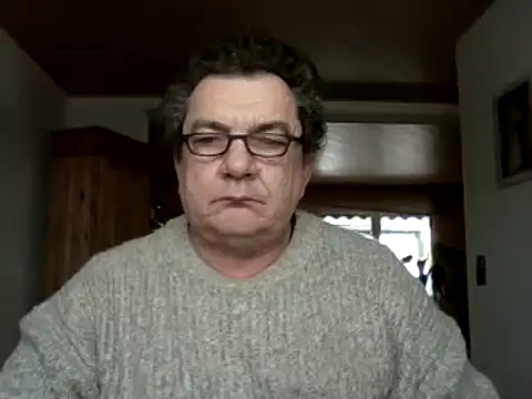 Snapshot of Nobbie444 chatting on 01-08-26, 12:40 Nobbie444 online show from 01-08-26, 12:40