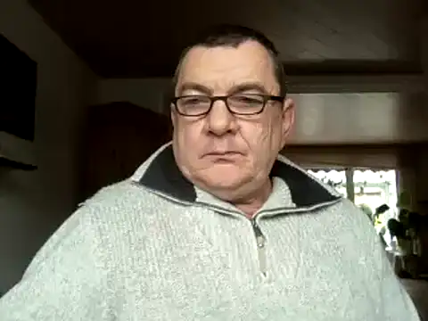 Snapshot of Nobbie444 chatting on 01-18-26, 11:47 Nobbie444 online show from 01-18-26, 11:47