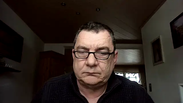 Snapshot of Nobbie444 chatting on 02-02-26, 12:48 Nobbie444 online show from 02-02-26, 12:48