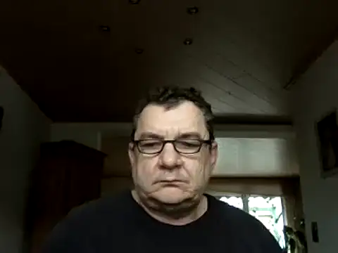 Snapshot of Nobbie444 chatting on 02-23-26, 09:39 Nobbie444 online show from 02-23-26, 09:39