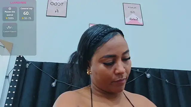 colombiamommy online show from 09-30-25, 01:05