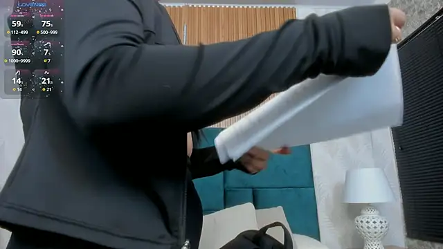 Kareena chopra online show from 03-25-26, 12:22