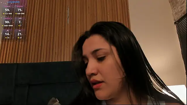 Kareena chopra online show from 04-23-26, 12:15