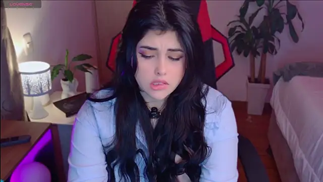 Alyaa s online show from 04-20-26, 12:35