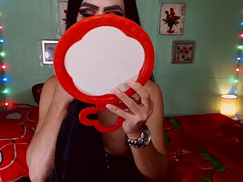 Snapshot of HotHornyAsian chatting on 12-15-24, 11:42 HotHornyAsian online show from 12-15-24, 11:42