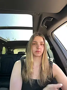 DoriDeluxe66 online show from 02-22-26, 10:47