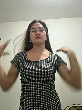 MarieLoveGlamorous online show from 07-21-26, 09:17