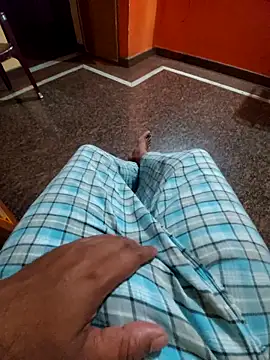 Stripkomal online show from 11-22-25, 03:22