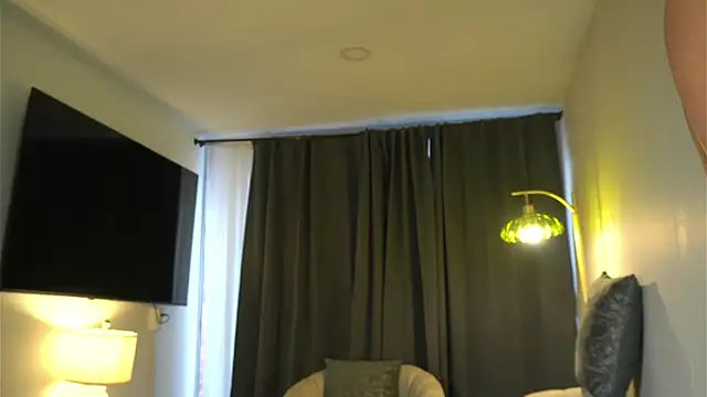 kendall ruiz online show from 11-14-25, 09:57