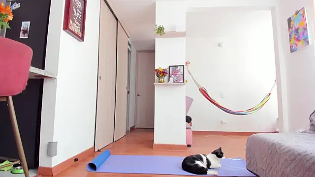 karlye 5 online show from 01-11-25, 03:31