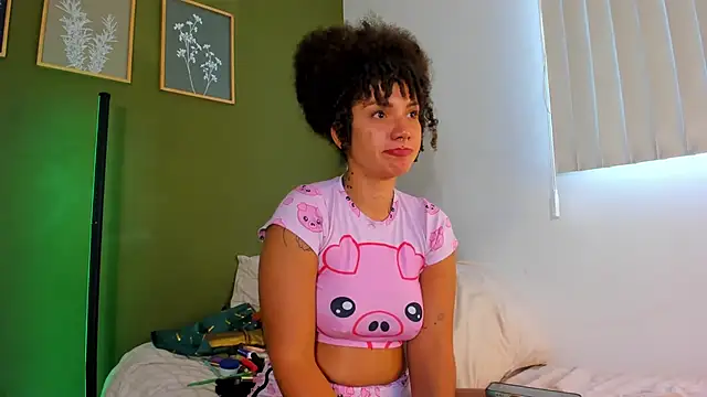 karlye 5 online show from 06-06-26, 08:57