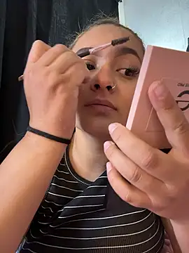 Emiily W online show from 01-10-26, 03:25