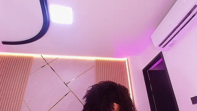 naia blessed online show from 04-16-26, 07:14