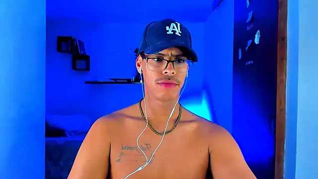 Snapshot of _John_Boy_ chatting on 03-01-25, 12:07 John Boy online show from 03-01-25, 12:07