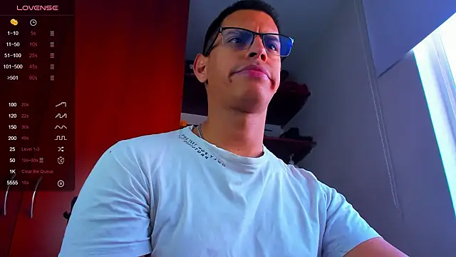 Snapshot of _John_Boy_ chatting on 09-30-25, 08:47 John Boy online show from 09-30-25, 08:47