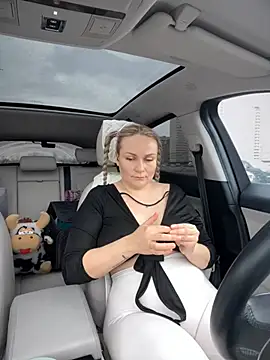 Bondgirl 013 online show from 12-13-24, 07:47