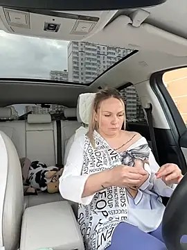 Bondgirl 013 online show from 03-20-25, 11:38