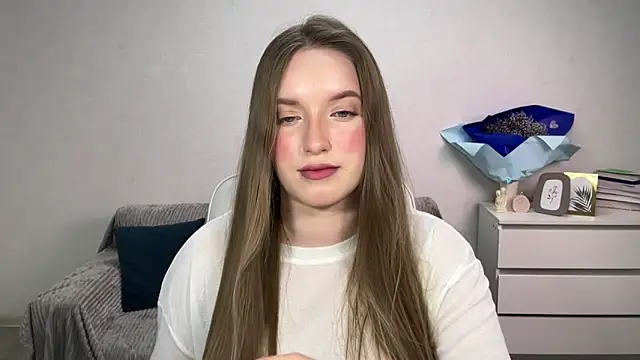 EvaMaddison online show from 11-14-25, 06:17