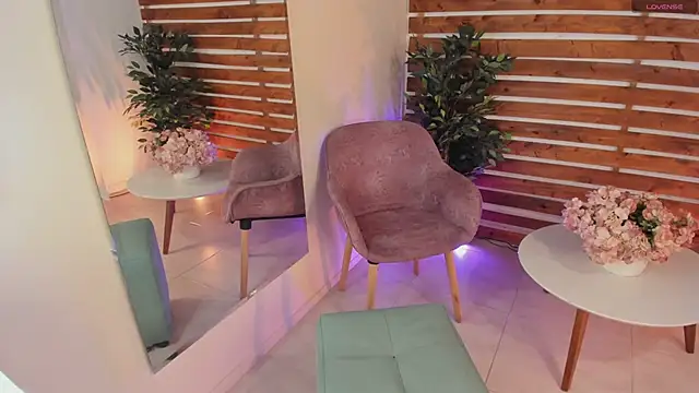  MeganRain online show from 03-18-25, 08:47