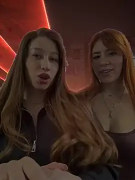 Snapshot of roouse chatting on 10-27-25, 07:12 roouse online show from 10-27-25, 07:12