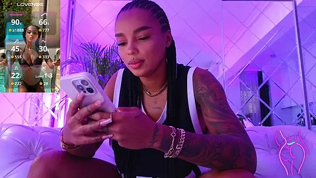 KimiBrown online show from 09-25-25, 10:08