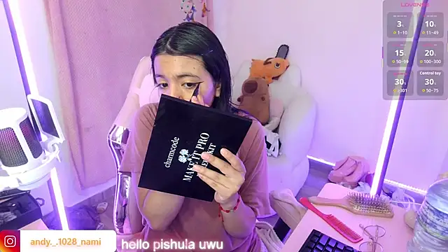 Nami usagi online show from 11-10-25, 11:31