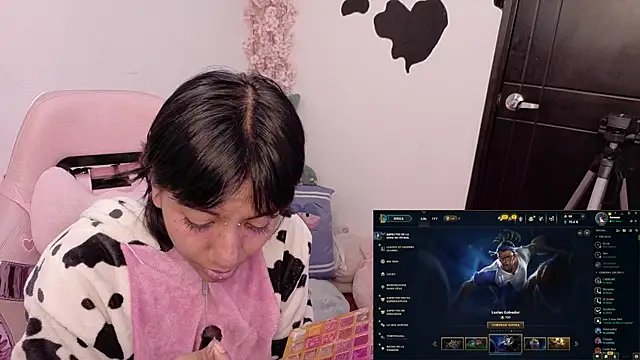 Nami usagi online show from 07-10-26, 11:07